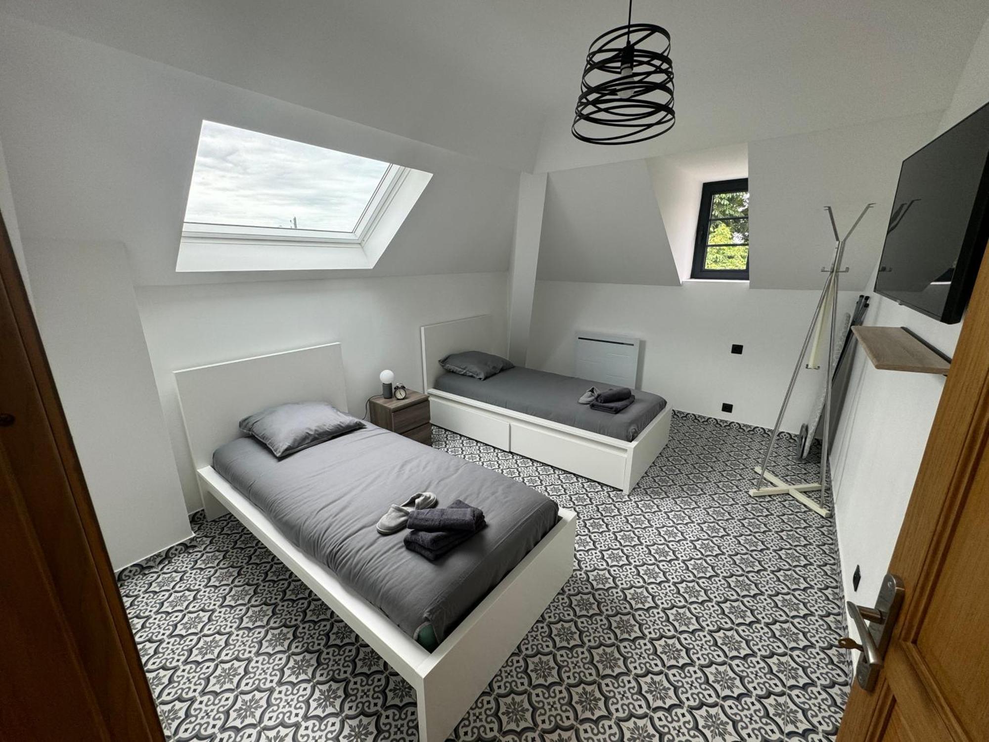 L'Etoile De Seine 77 Appartement 2 Dammarie-lè-Lys Eksteriør bilde